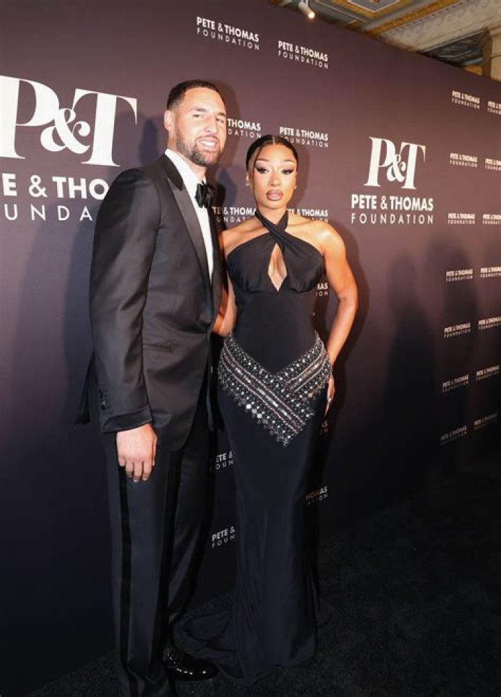 Discover The Extraordinary World Of Klay Thompson's Wife