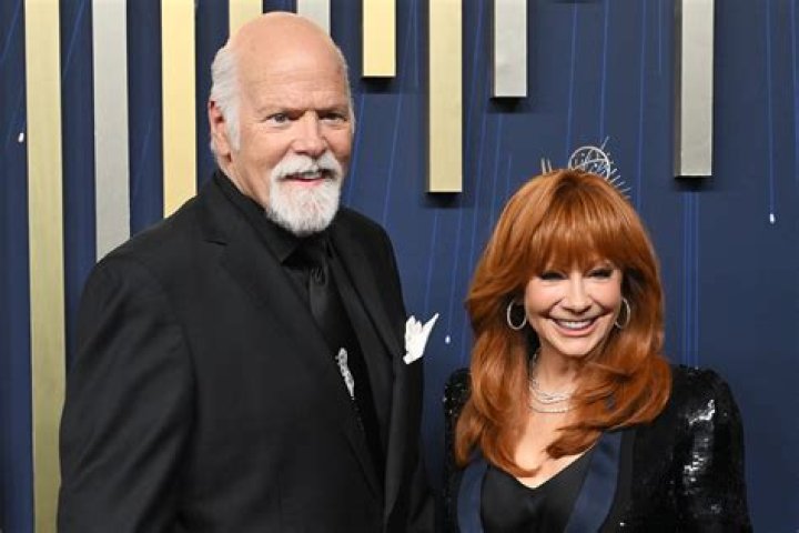 Discover The Identity Of Reba McEntire's Husband