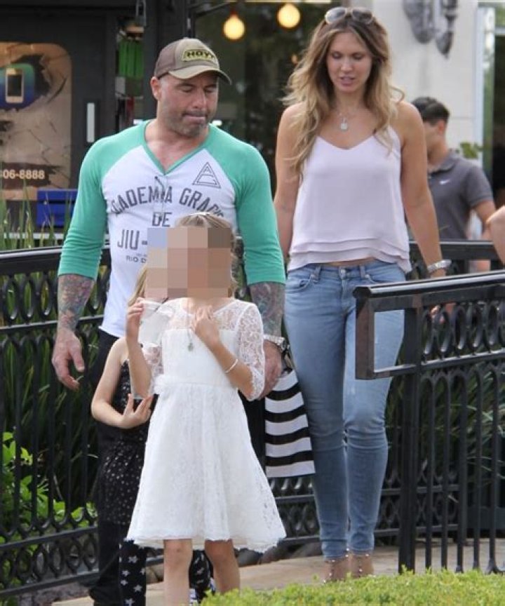 Inside The Lives Of Joe Rogan's Daughters