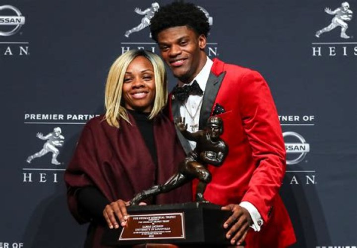 Lamar Jackson Agent Mom