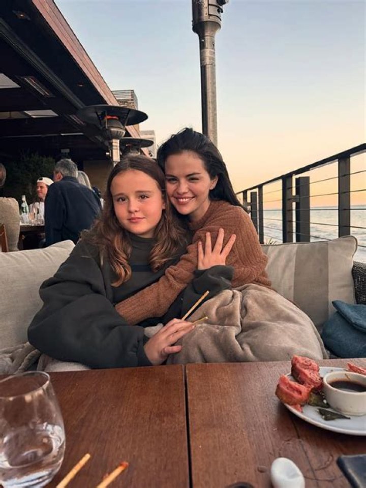 Meet Gracie Elliot Teefey: Selena Gomez's Inspiring Sister