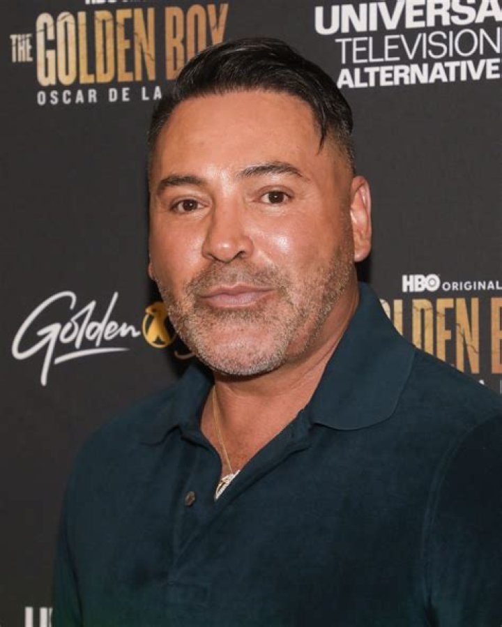 Oscar De La Hoya's Sibling Support System