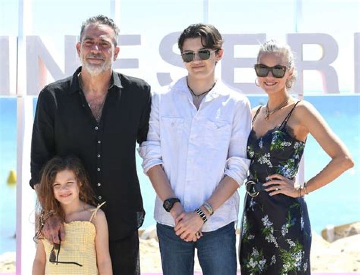Uncover The Secrets Of Jeffrey Dean Morgan's Height: A Comprehensive Exploration