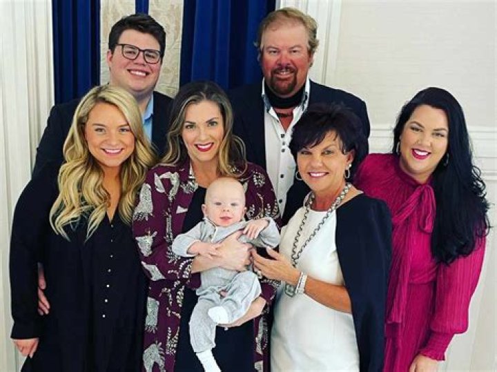 Uncovering The Inspiring Life Of Toby Keith's Wife