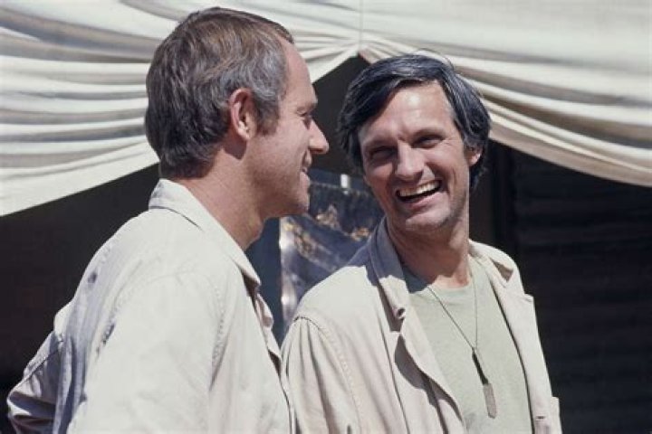 Unveil The Actor Behind The Beloved BJ Hunnicutt In MASH