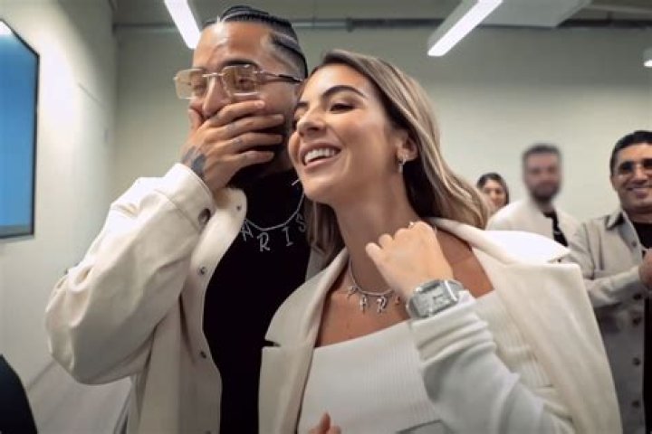 Unveiling His Girlfriend And Their Bond