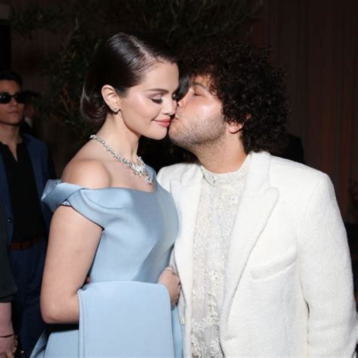 Unveiling Selena Gomez's Family Legacy: Discoveries About Her Parents