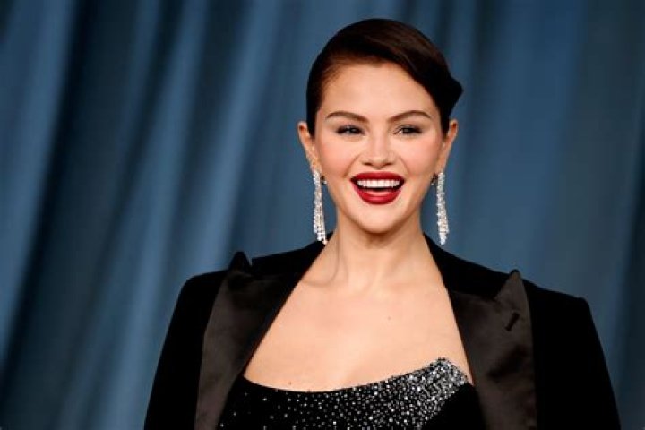 Unveiling The Enigma: Selena Gomez's Father Revealed
