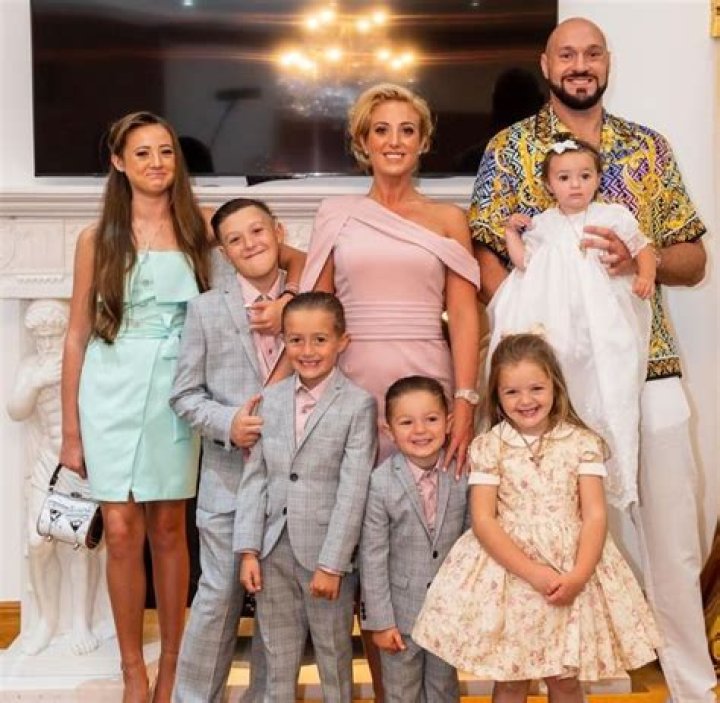 Unveiling The Heartwarming Journey Of Antonio Pierce And His 7 Children