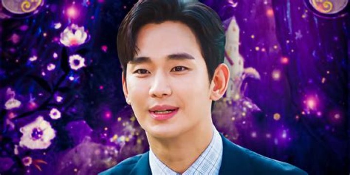 Unveiling The Truth Behind Kim Soo Hyun's Love Life: Girlfriend Or Fiction?