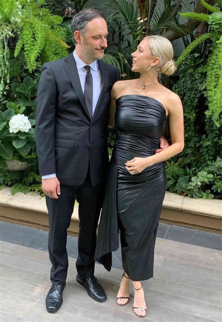 Who's Iliza Shlesinger Married To? Find Out Her Husband's Identity