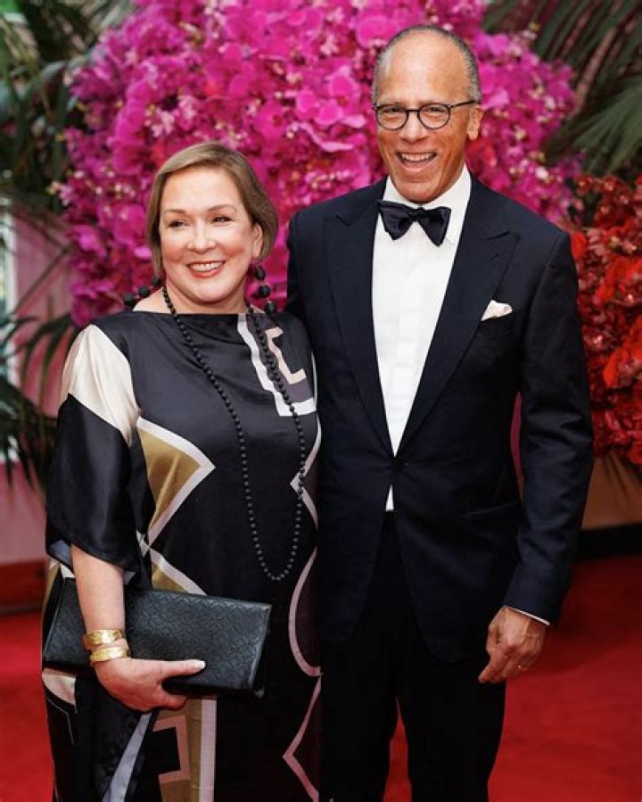 Who's Lester Holt's Wife? Unveiling The Life Of Carol Hagen Holt